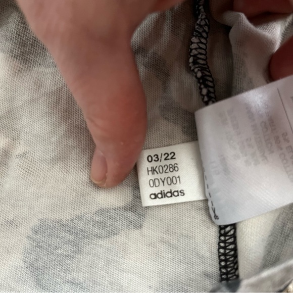 SOLD - Adidas All-Over Camouflage Graphic Originals Logo T-Shirt 'Camo' Size 6 - Picture 6 of 9